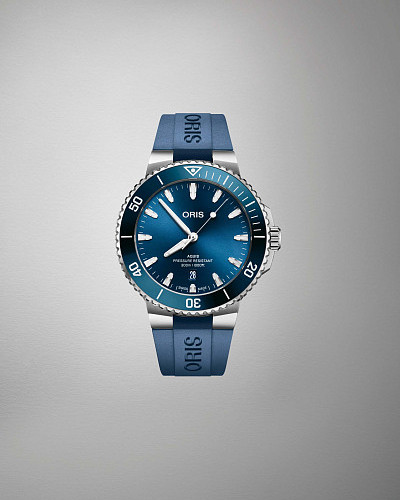 Oris Aquis Date 01 733 7789 4135-07 4 23 35FC